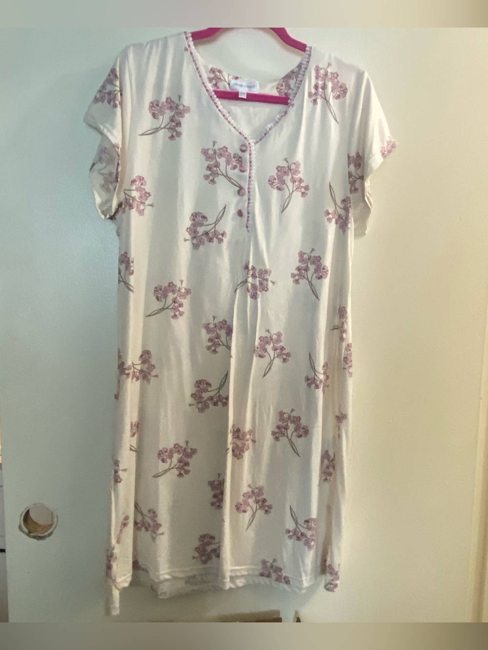 Body Touch Womens 1X XL 44” Super Soft Short Nightgown Floral Ivory Pink